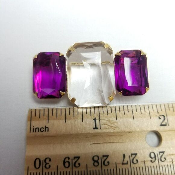 Vintage Avon Purple and Clear Rectangle Rhinestone Brooch, Gold Tone Setting - Picture 5 of 7